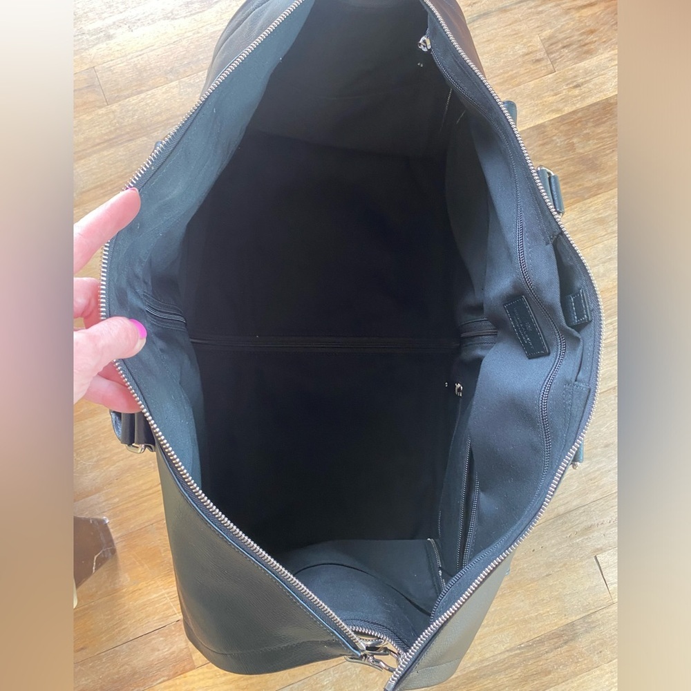 HOOK + ALBERT premium leather garment weekender - Picture 10 of 12